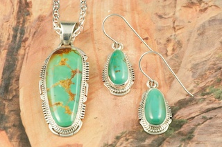 pilot-mountain-mine-turquoise-jewelry
